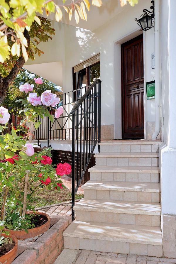Apartament A Casa Di Galdino E Vittorianna LʼAquila Zewnętrze zdjęcie