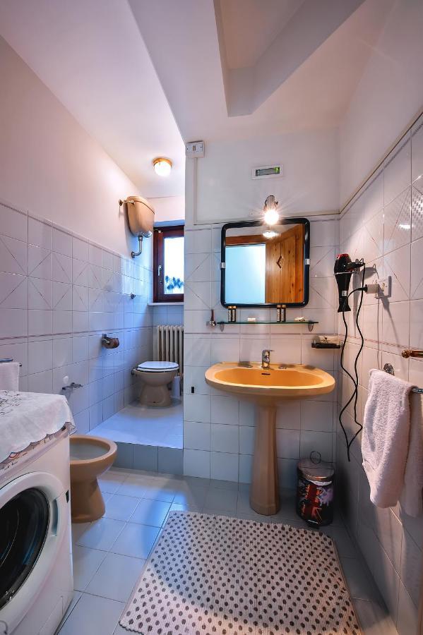 Apartament A Casa Di Galdino E Vittorianna LʼAquila Zewnętrze zdjęcie